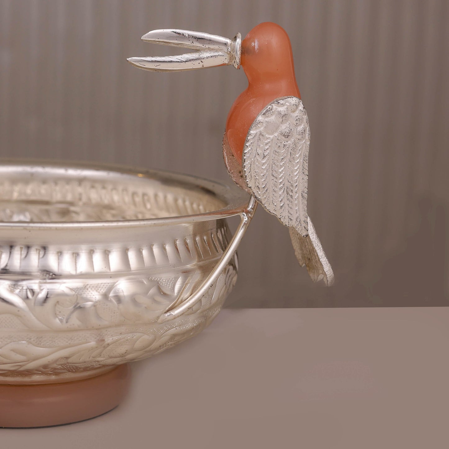 Silver Resin Bird Bowl – Elegant Decorative Table Accent