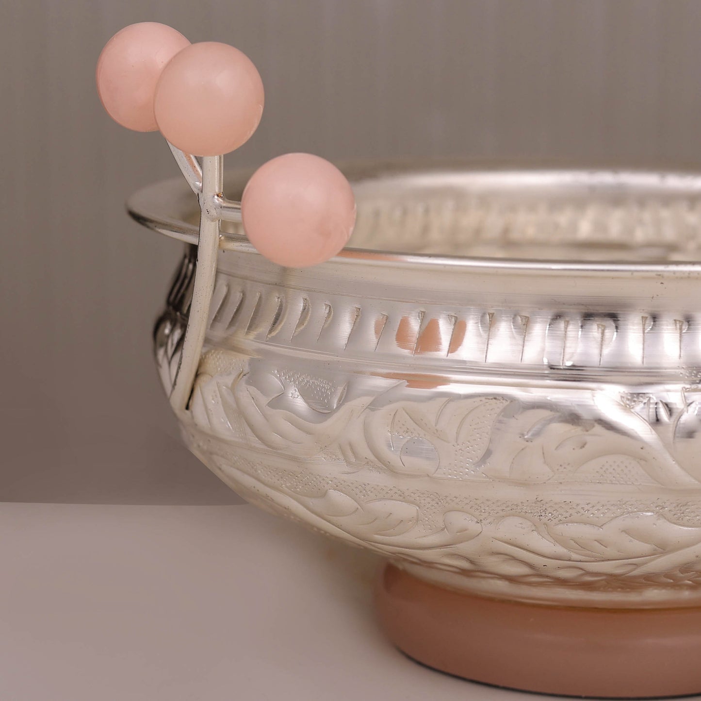 Silver Resin Bird Bowl – Elegant Decorative Table Accent