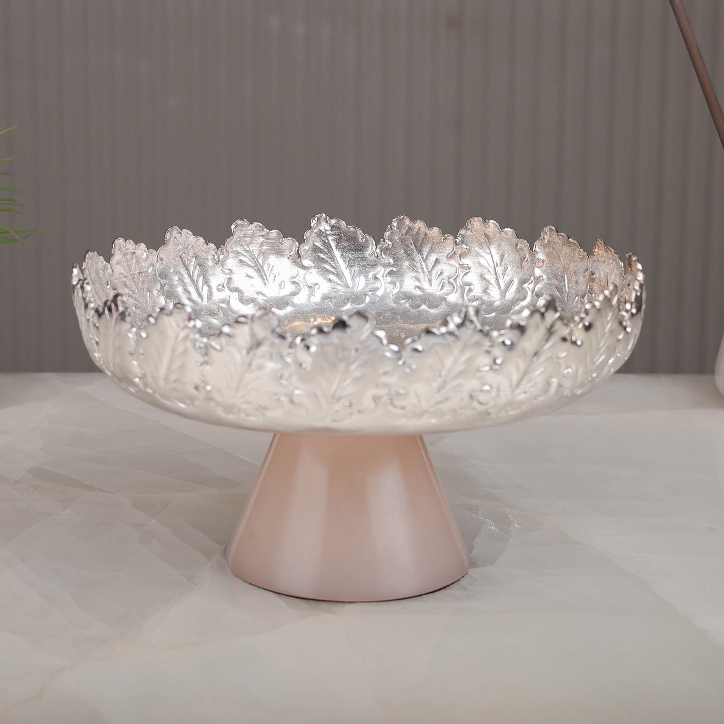 Resin Pink Leaf Platter with Decorative Stand – Elegant Table Accent | 5 inch