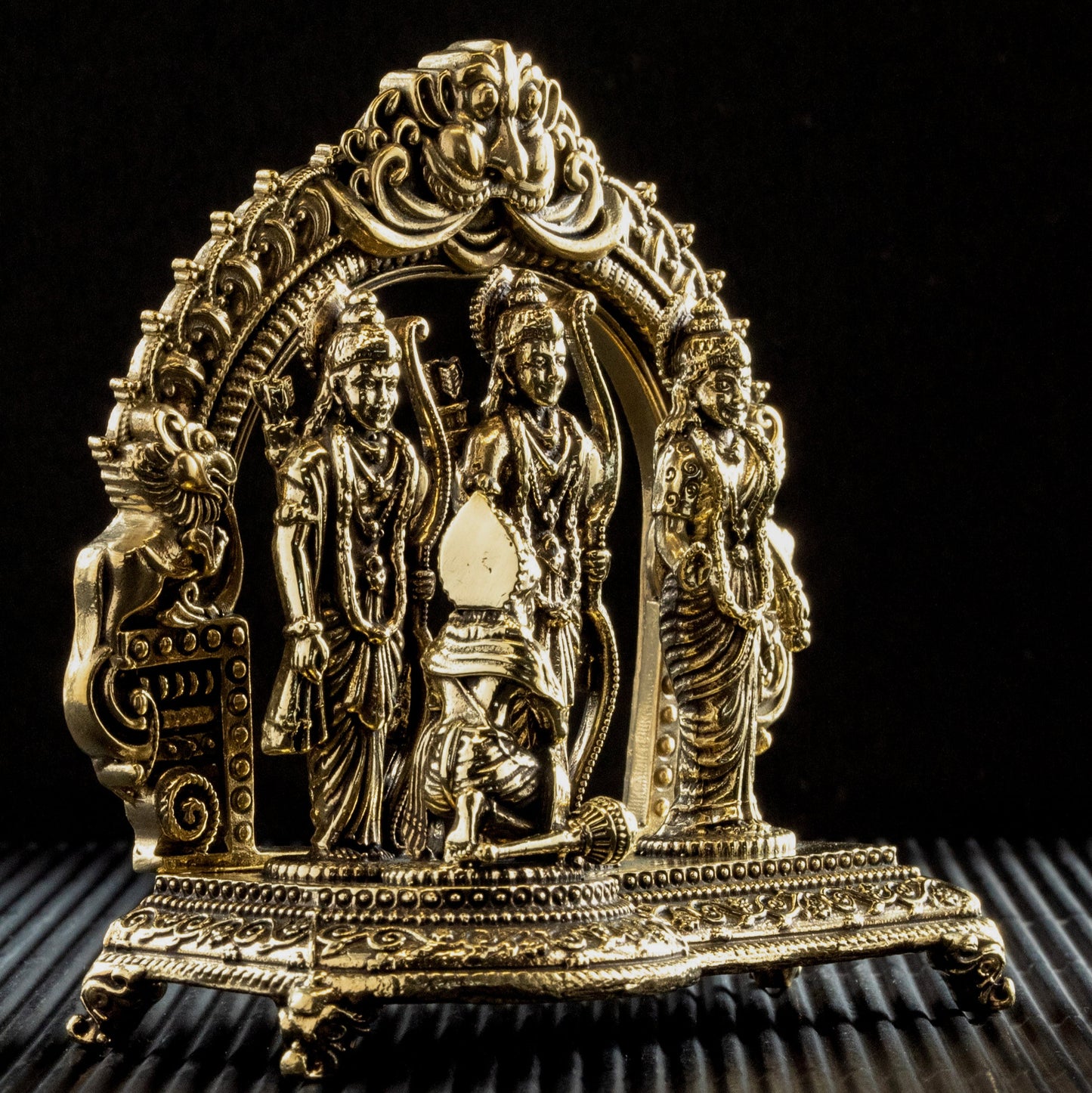 Superfine Brass Ram Darbar Idol – Antique-Finish Ram Sita Laxman Hanuman Statue for Home Temple & Festive Décor