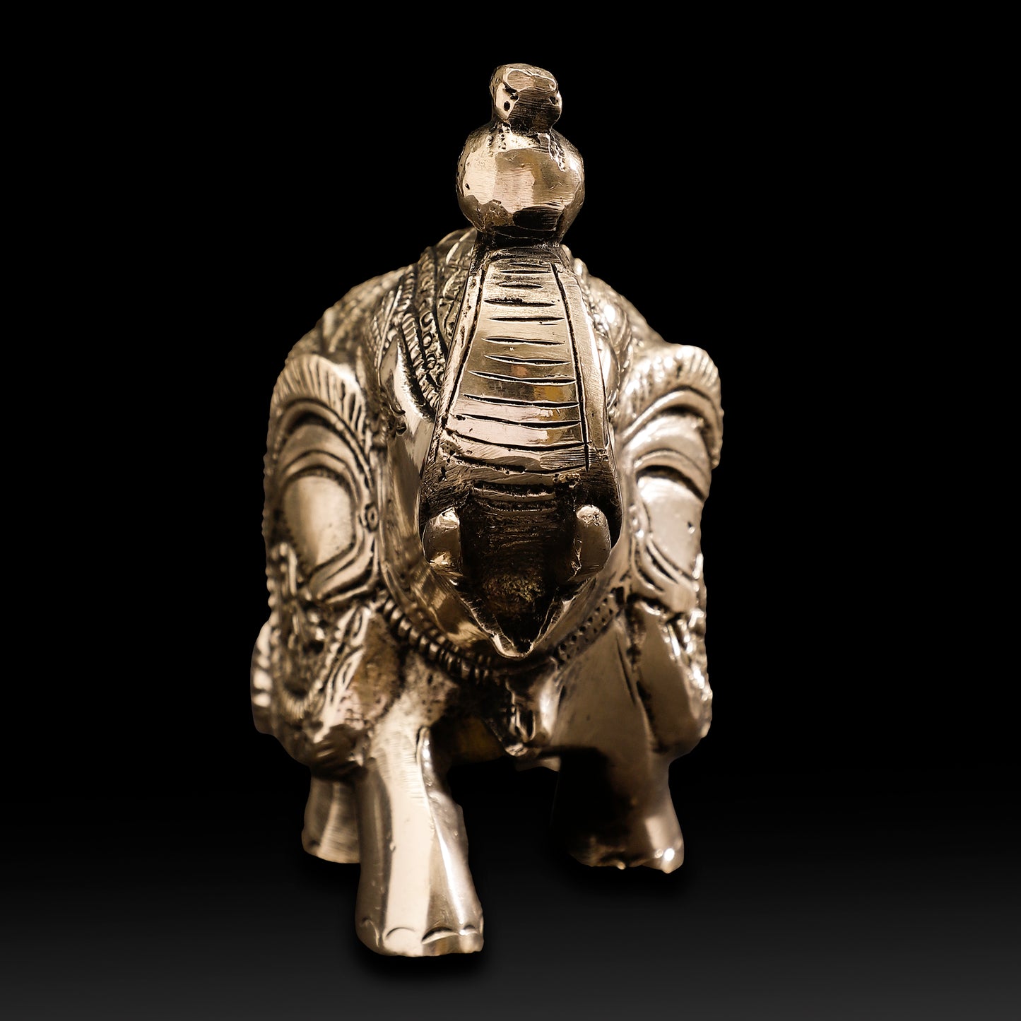 Handcrafted Maharaja Elephant Brass Statue – Ethnic Indian Decor Showpiece for Home & Office