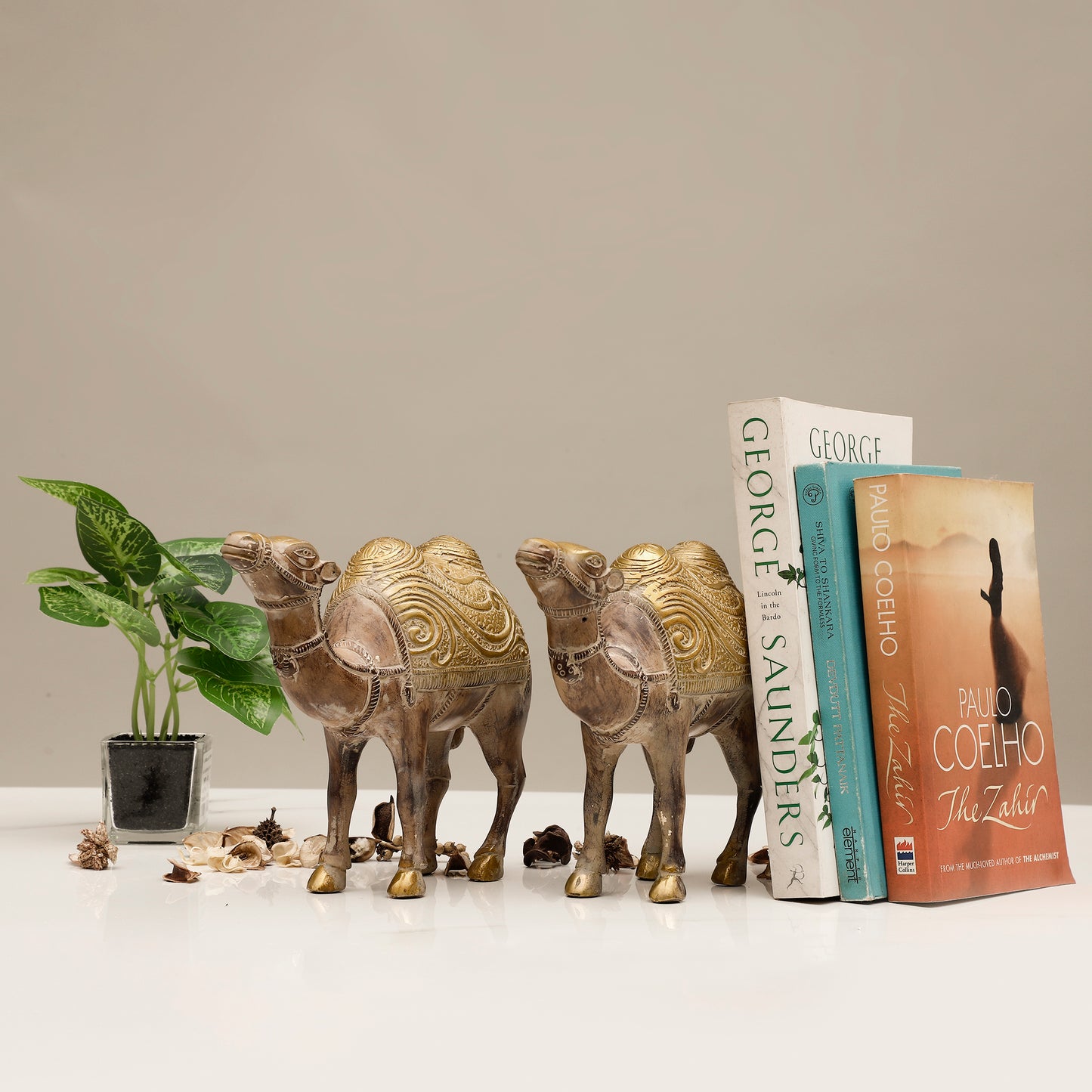 Handcrafted Brass Camel Figurines – Antique Desert-Inspired Decor for Home & Gifting (Set of 2)