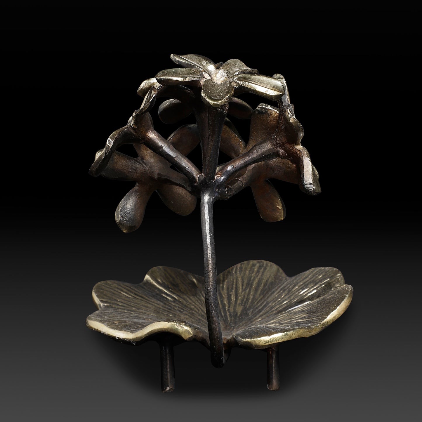 Handcrafted Brass Flower Tree Bowl – Ethnic Leaf Base Dish for Pooja & Festive Decor