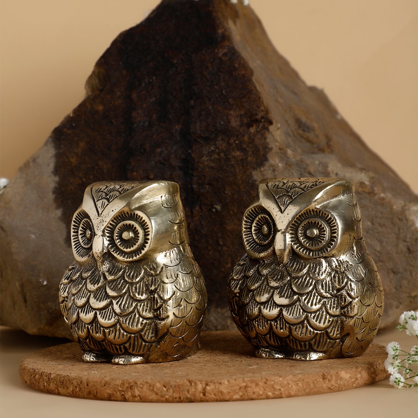 Handcrafted Brass Owl Figurine – Symbolic Decor for Study, Office & Spiritual Spaces