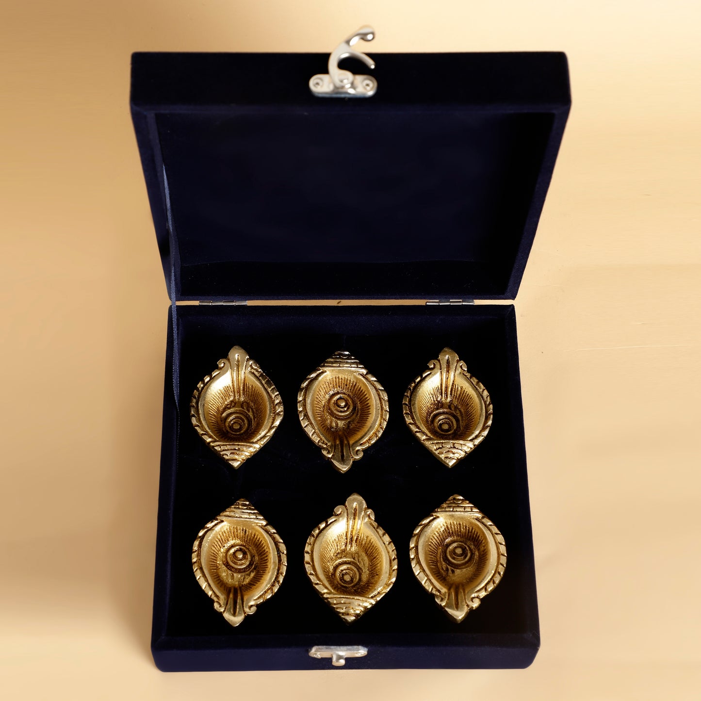 Handcrafted Brass Deepak for Laxmi Puja – Traditional Oil Lamp for Diwali & Festive Rituals