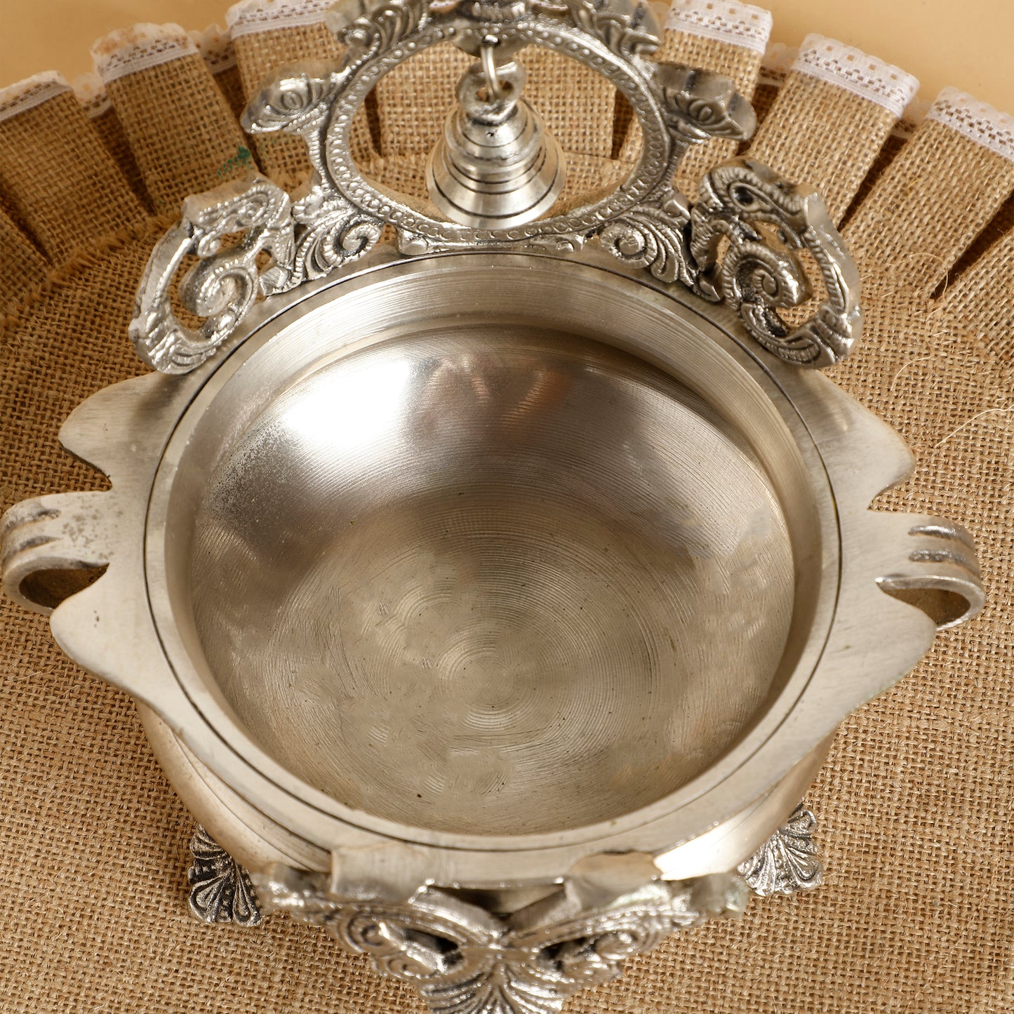 Antique-Style Silver Brass Urli Bowl with Bell – Decorative Floral Vessel for Pooja & Festive Gifting