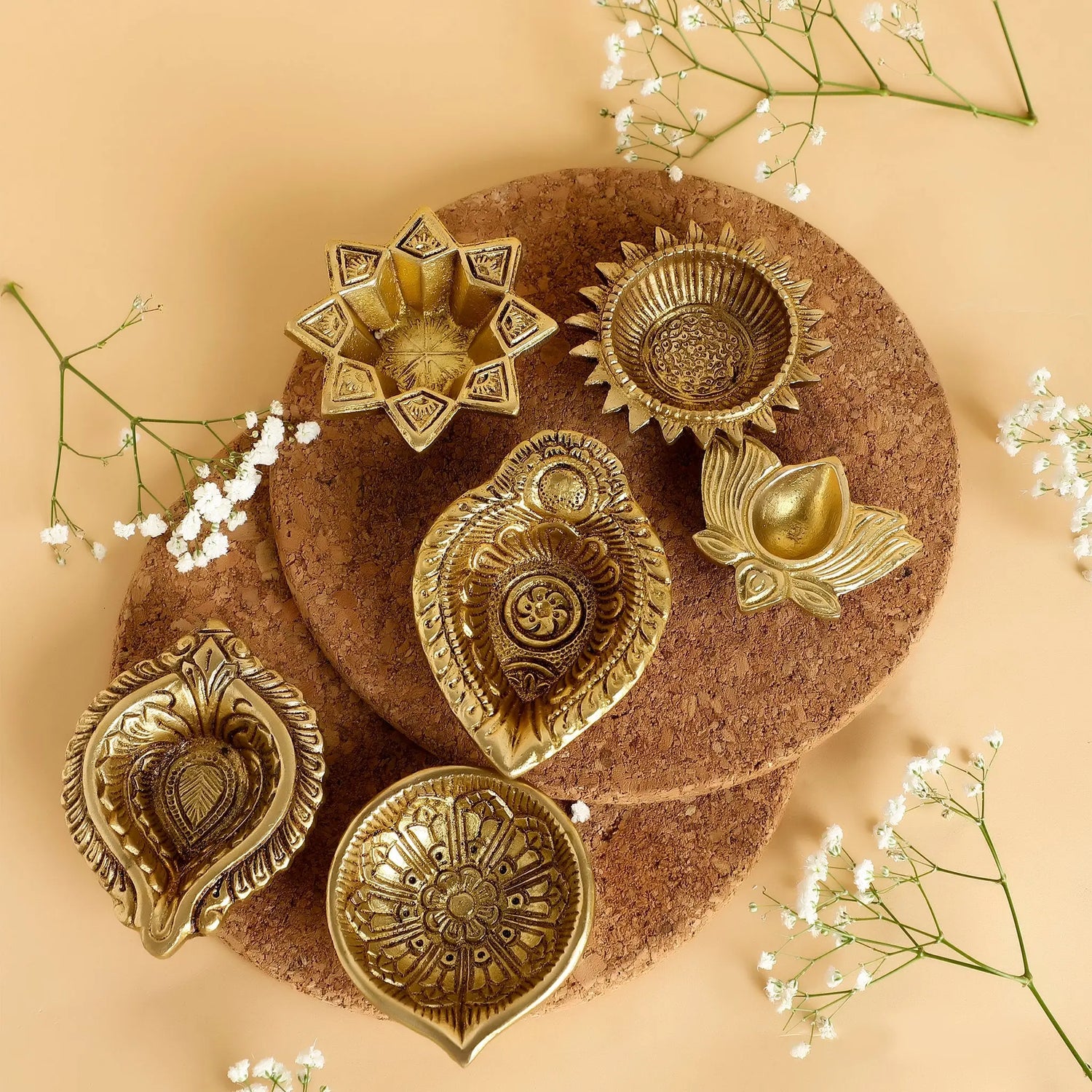 Brass Diya for Pooja | Traditional Oil Lamps