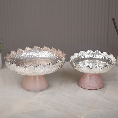 Resin Pink Leaf Platter with Decorative Stand – Elegant Table Accent | 4.75 inch