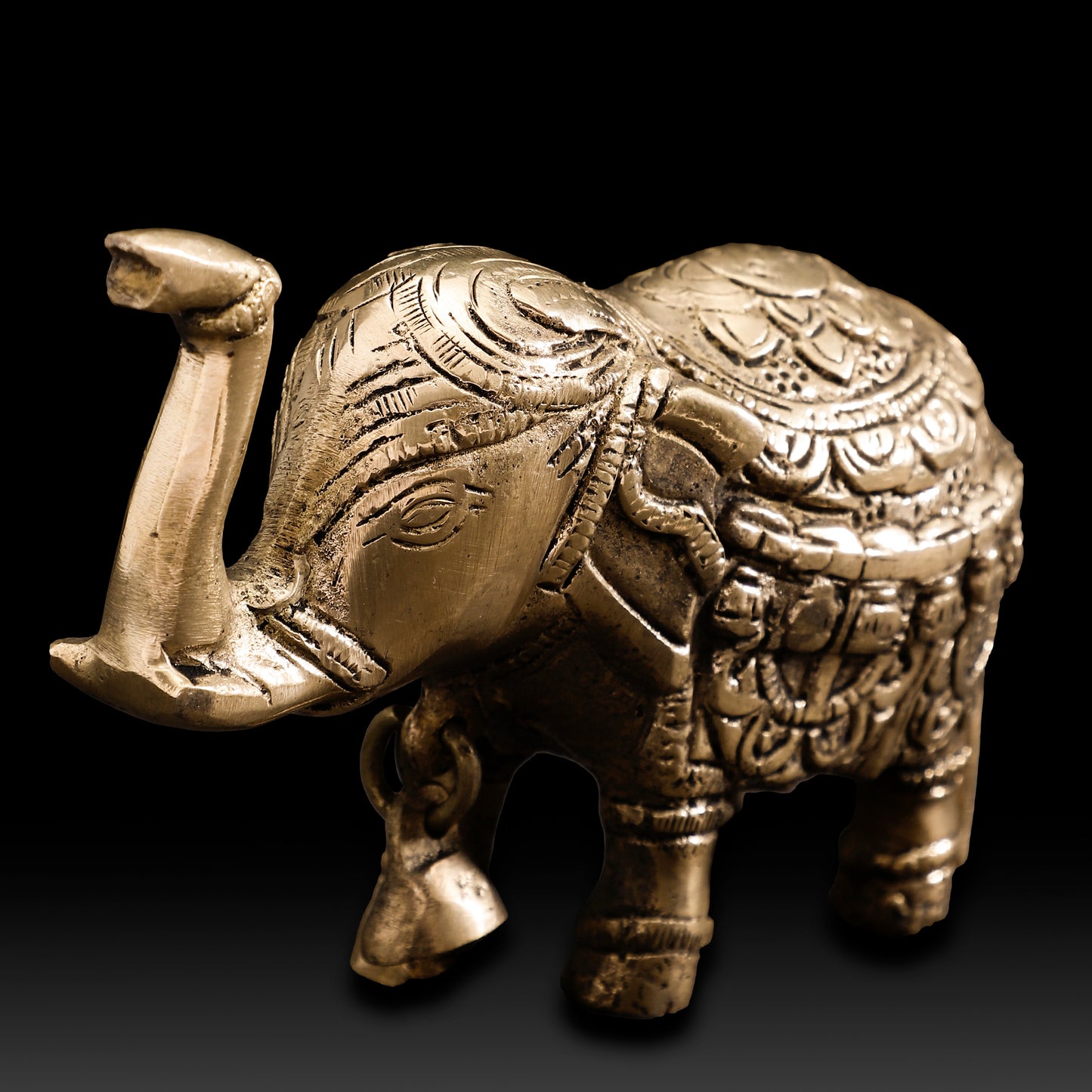 Handcrafted Brass Elephant Figurine – Ethnic Indian Decor Showpiece for Home & Office