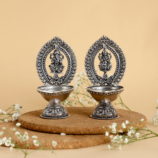 Brass Lakshmi & Ganesh Diya – Handcrafted Antique Oil Lamp for Pooja, Home Temple & Festive Décor
